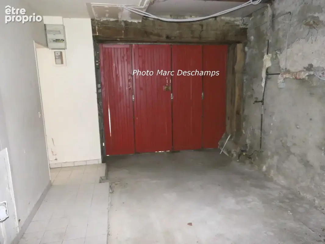 Maison de village, 2 chambres, ~80 m2 habitables, avec garage, pas de terrain - à rafraîchir - - photo 13