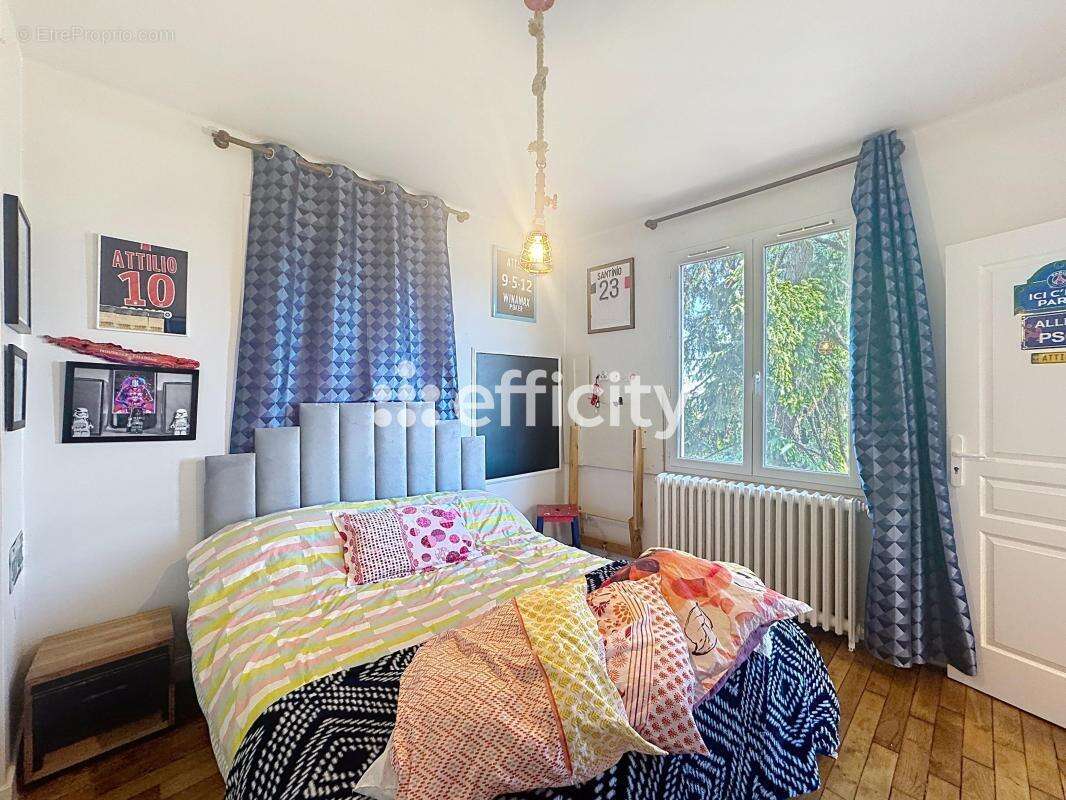 Maison 306 m² à Palaiseau  - photo 14