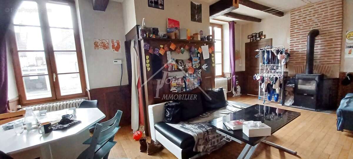 Maison à SAINT-MENOUX