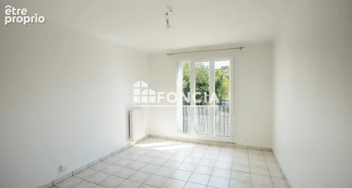 LES DIX ARPENTS - 7 min de la Gare - 2 pièces 43,60 m² - photo 2