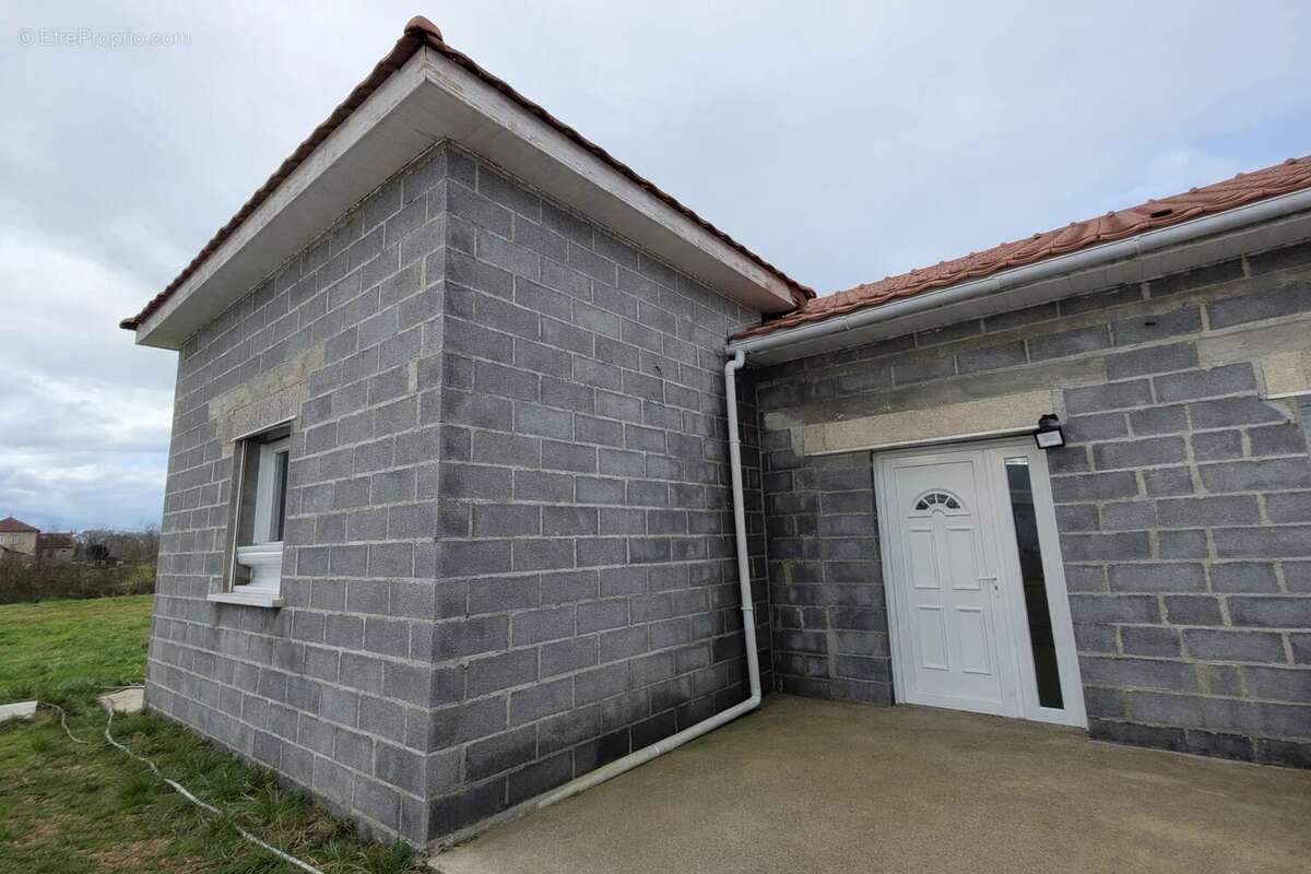 Maison à SAINT-POURCAIN-SUR-SIOULE