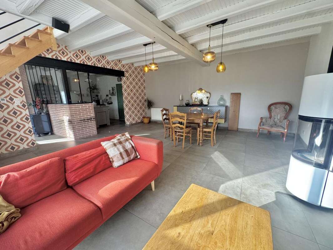 Maison 132 m² à Bouvron  - photo 2