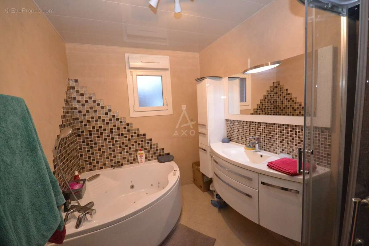 Maison à BIACHE-SAINT-VAAST