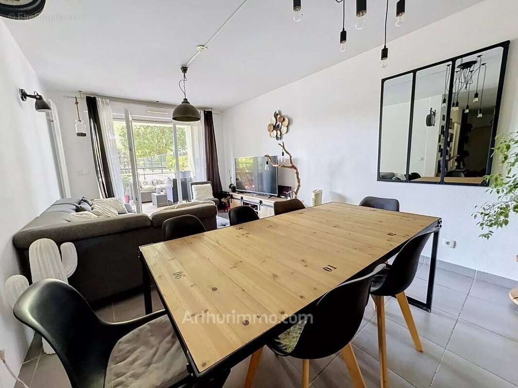 Vente Appartement Le plan-de-grasse(06130) 315 000ï¿œ - photo 2