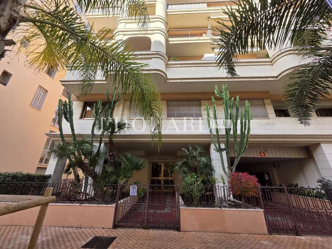 Appartement à MENTON