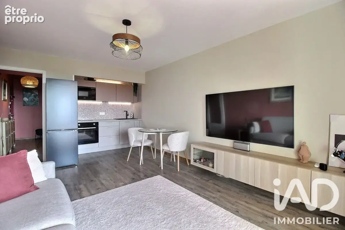 Photo 1 - Appartement à SIX-FOURS-LES-PLAGES
