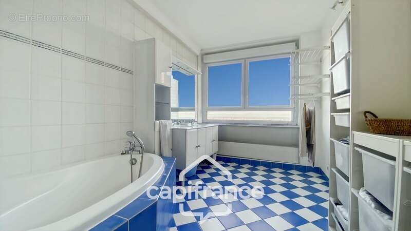 Appartement à SAINTE-FOY-LES-LYON