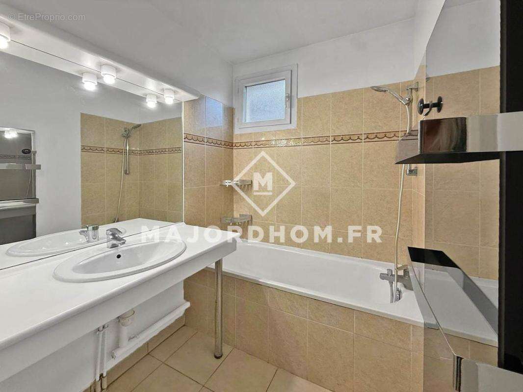 Appartement à MARSEILLE-10E