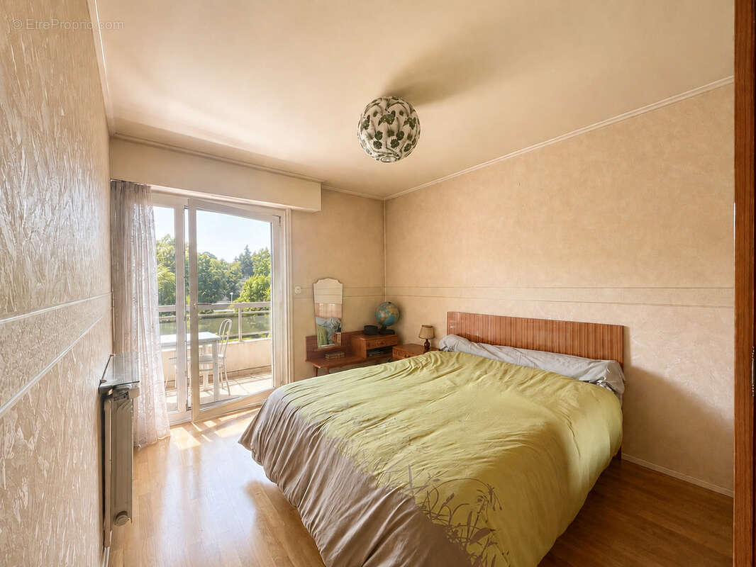 Grand T3 traversant de 79,39 m2 (loi Carrez) avec vue ! - photo 11