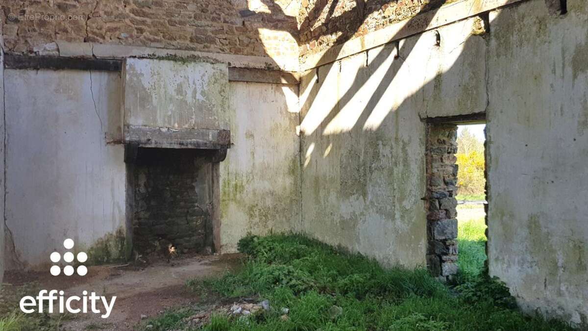 Maison à VIEUX-VY-SUR-COUESNON