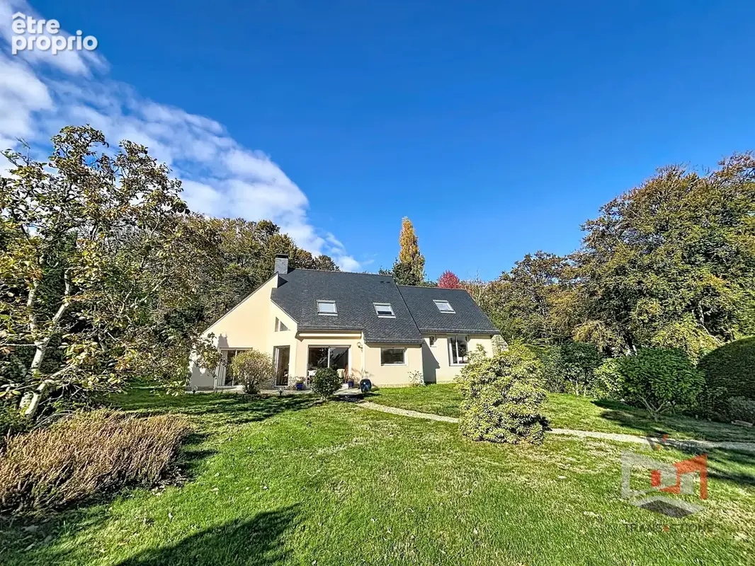 LANNION : Maison familiale avec grand jardin - photo 1