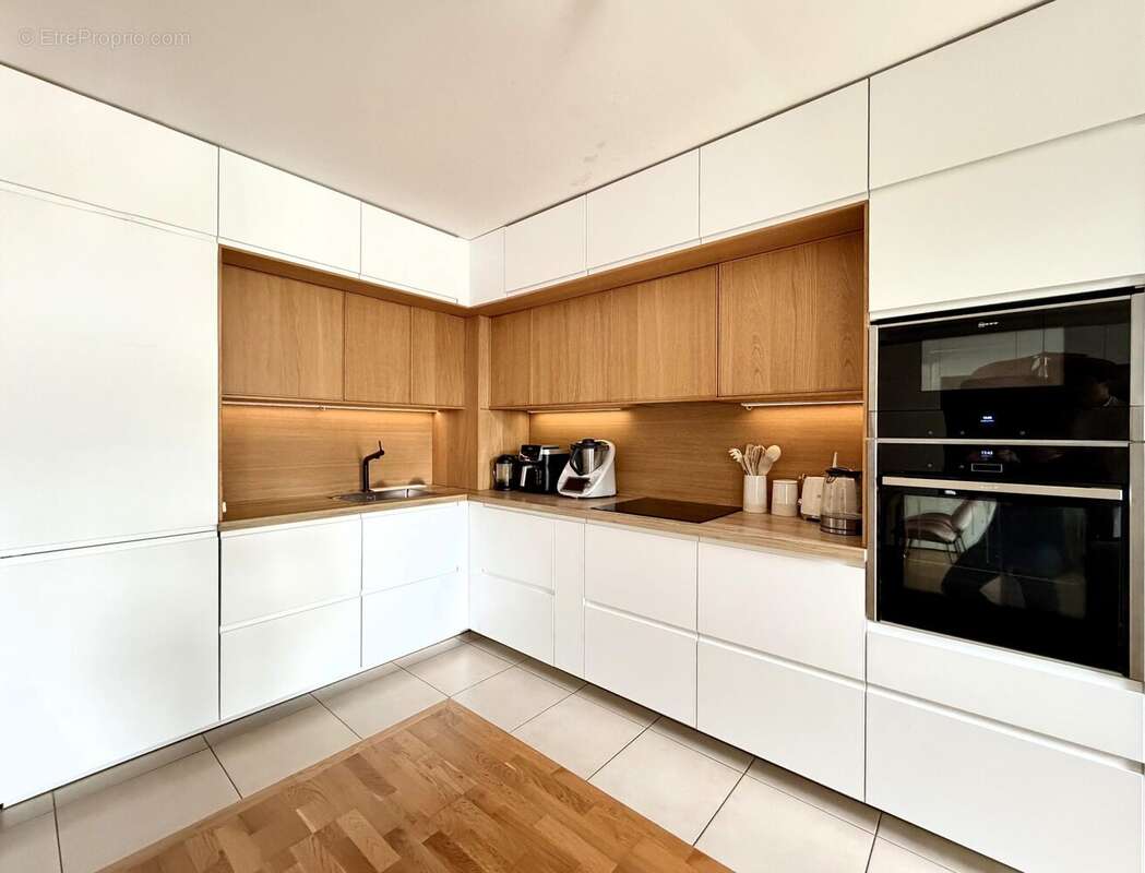 Appartement à LE PERREUX-SUR-MARNE