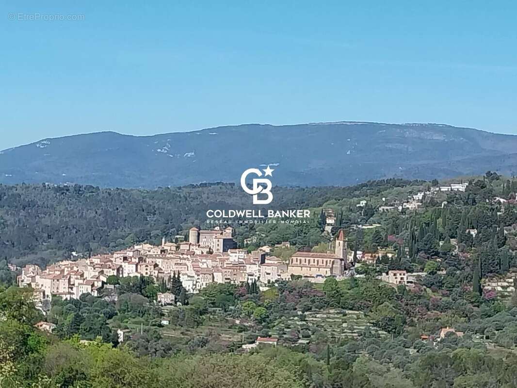 Appartement à MONTAUROUX