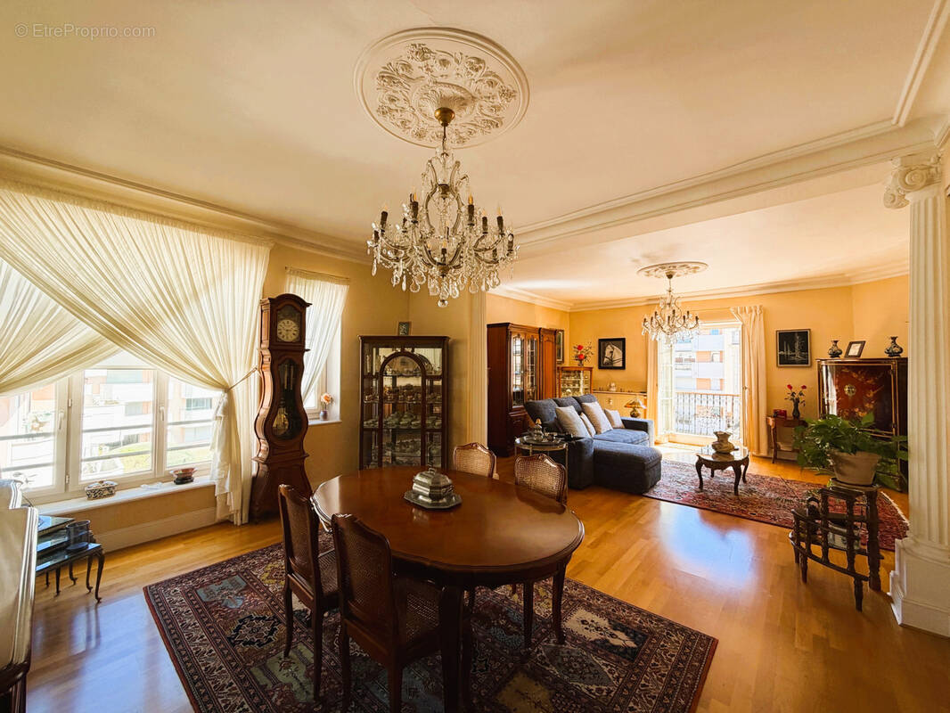 Appartement à VICHY