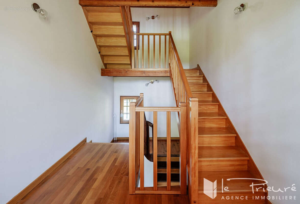 Maison à SAINT-BENOIT-DE-CARMAUX