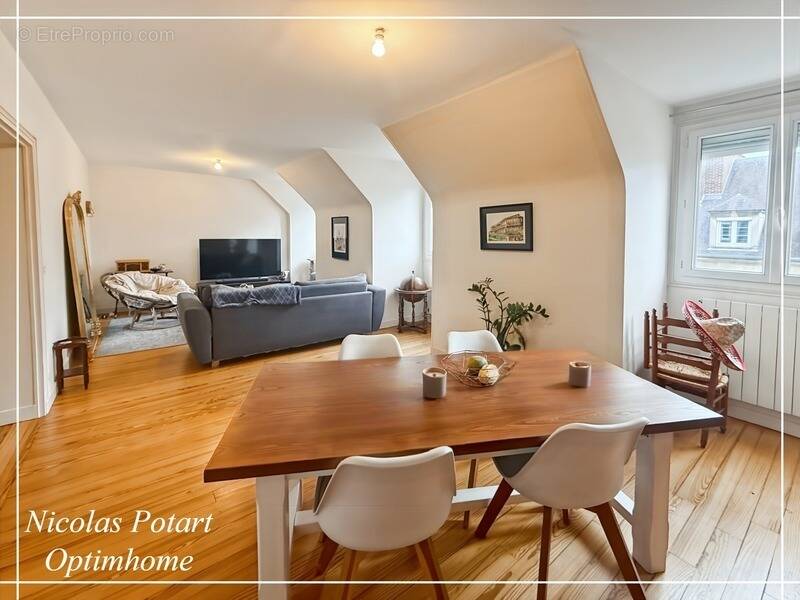 Appartement à COMPIEGNE