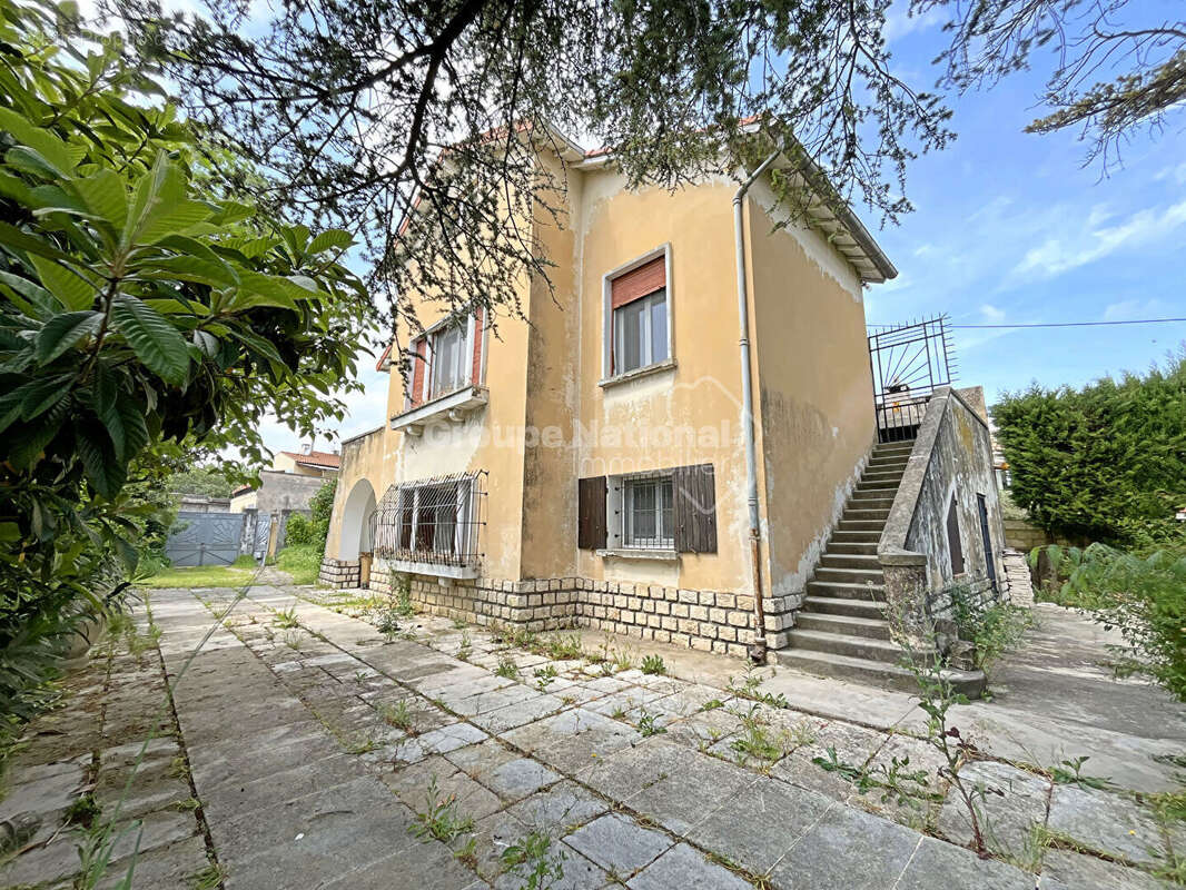 Maison à ARLES
