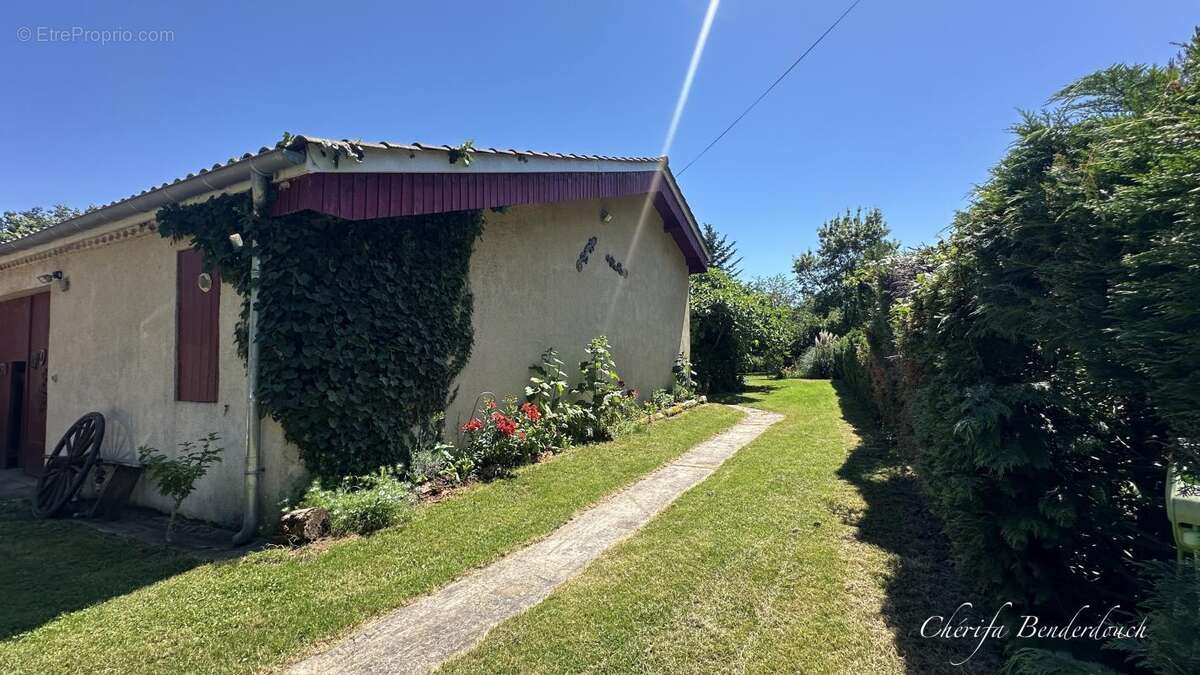 Maison à MIRAMONT-DE-GUYENNE