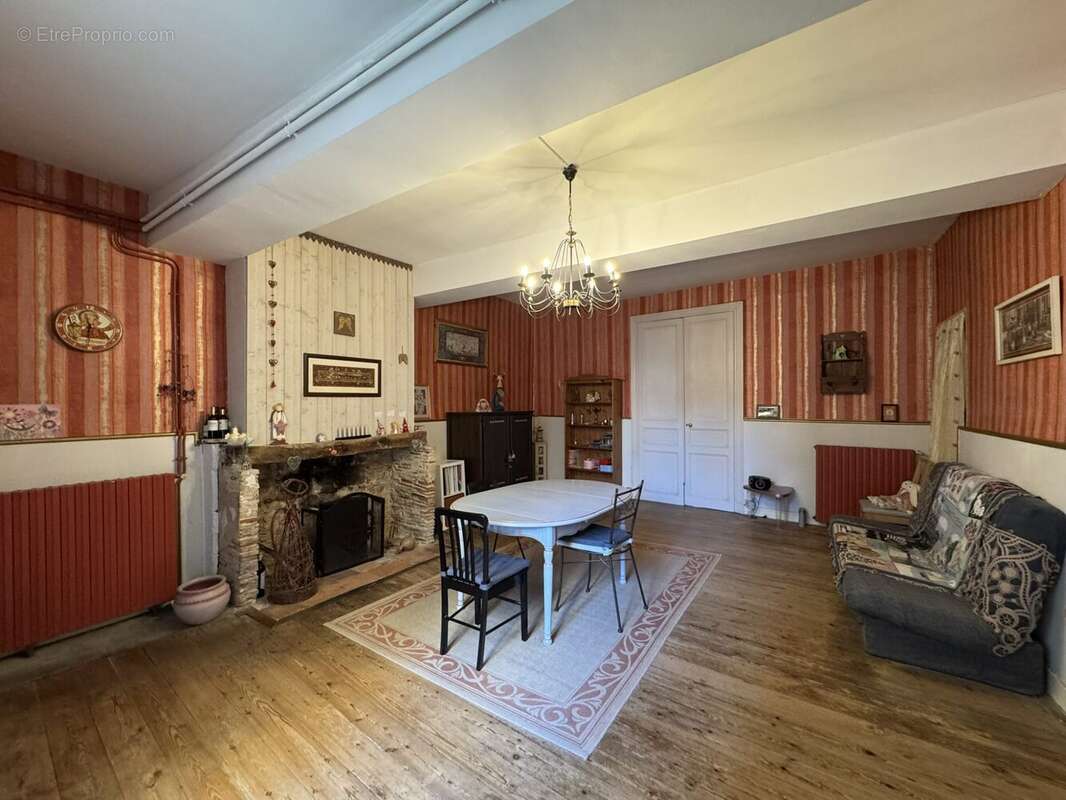Maison à LECTOURE