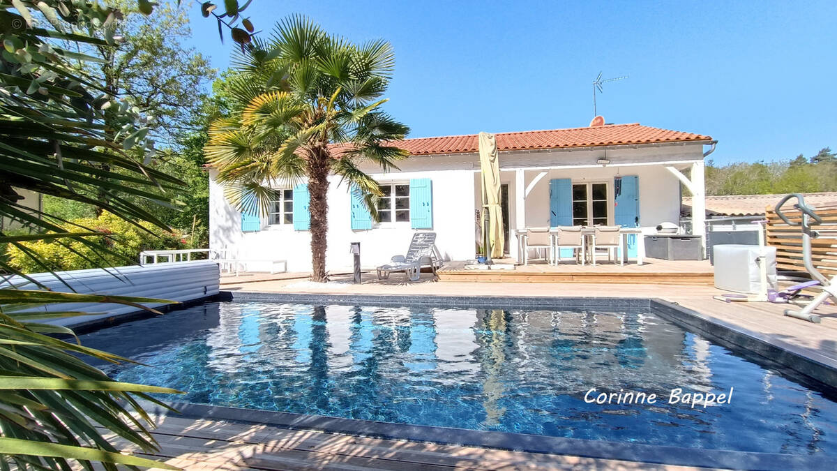 Maison à SARLIAC-SUR-L&#039;ISLE