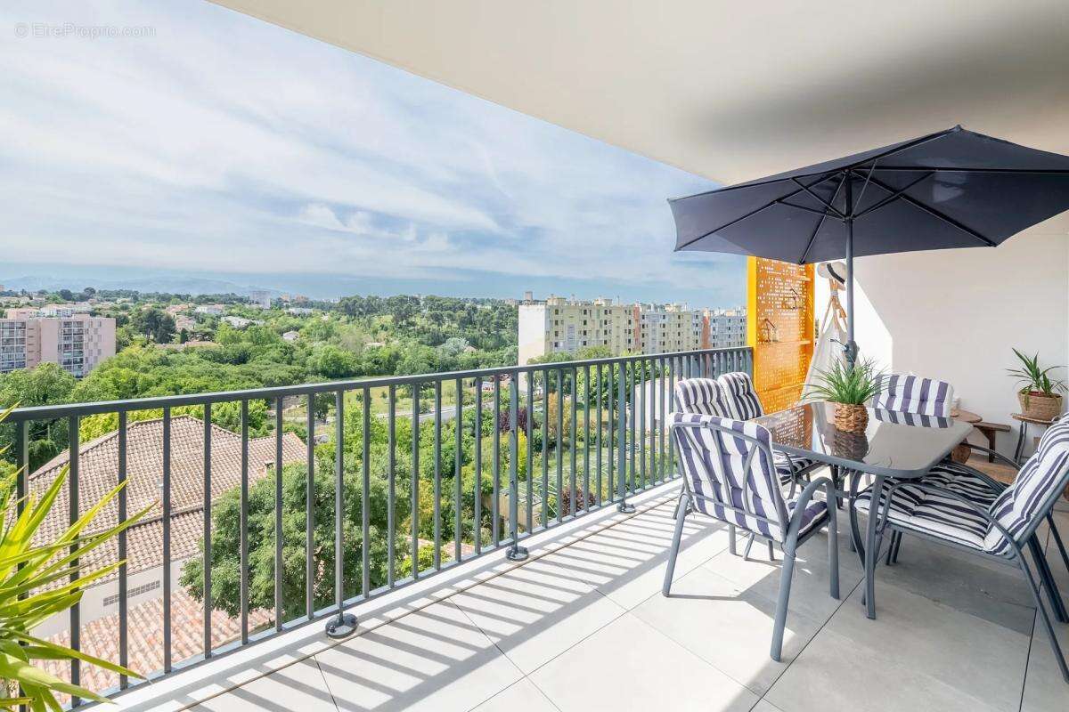 Appartement à MARSEILLE-13E