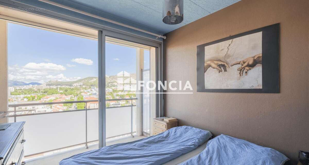 Appartement à MARSEILLE-9E