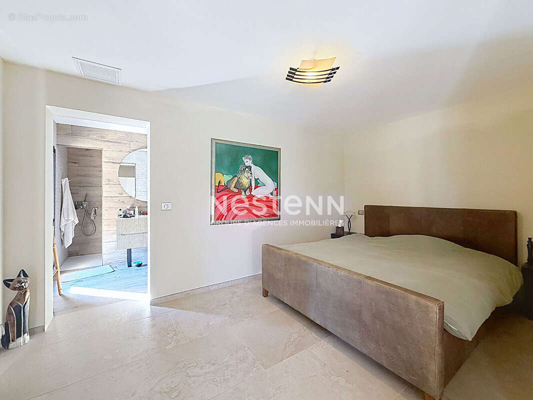 A VENDRE Maison La Garde Freinet 5 pièces 200 m2- terrain 24956m2- Calme- Prestige - photo 11