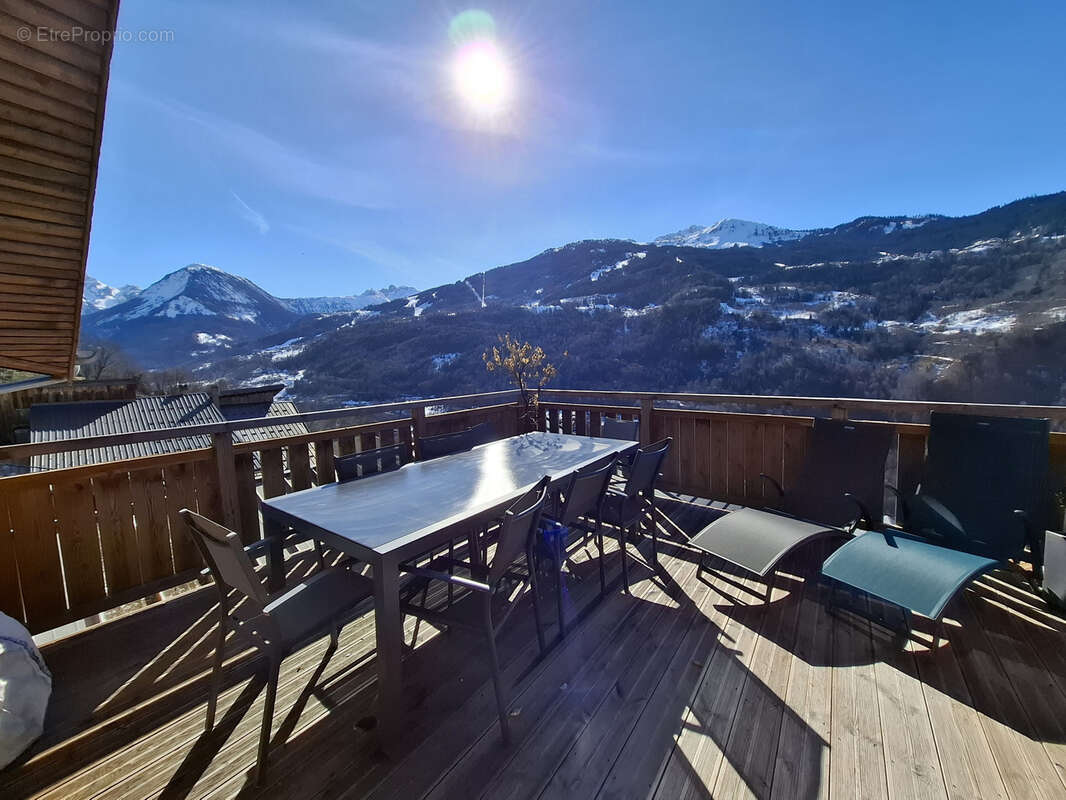 Appartement à MONTAGNY