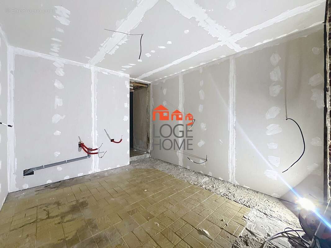 Maison à LOOS-EN-GOHELLE