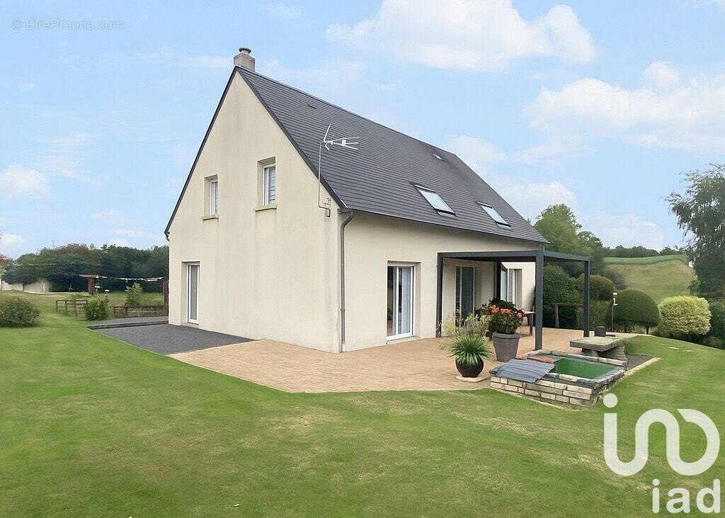 Photo 1 - Maison à SOULLES