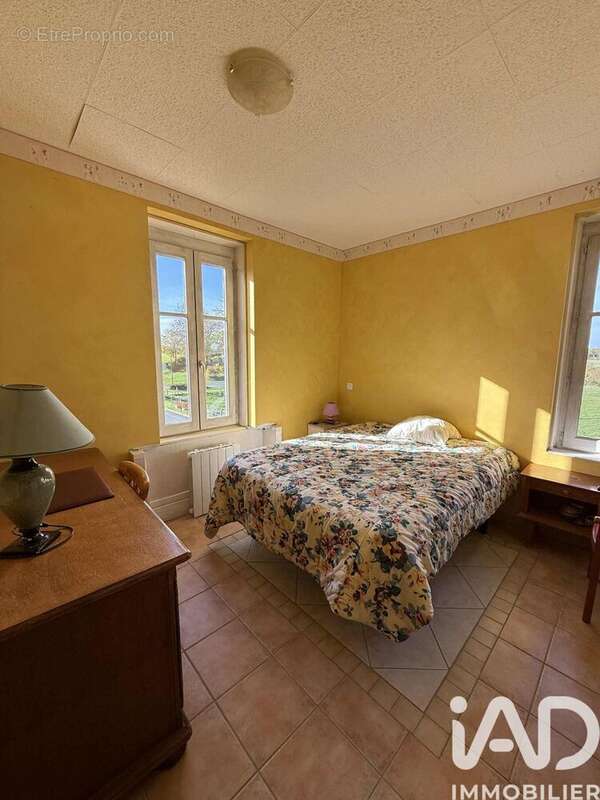 Maison 211 m² à Marigny  - photo 8