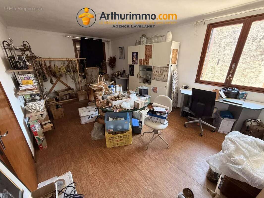 Maison familiale avec dépendances et terrain - 09300 villeneuves d'olmes - photo 15