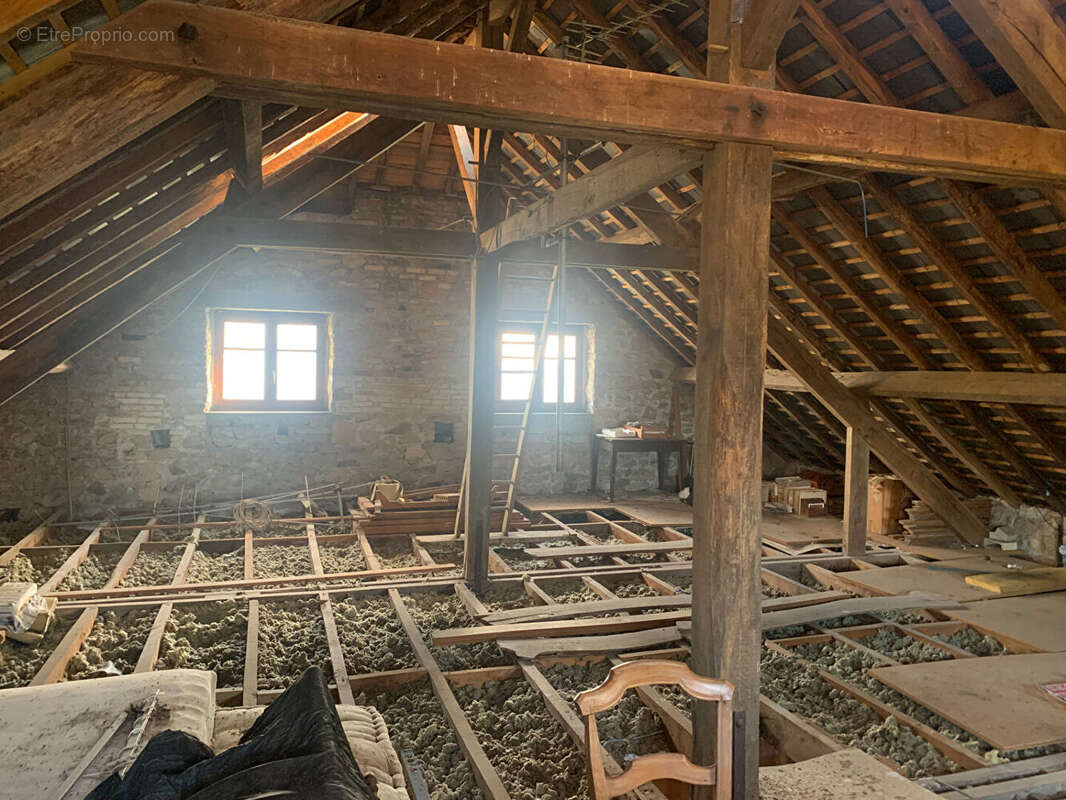 Maison à SAINT-SALVADOUR