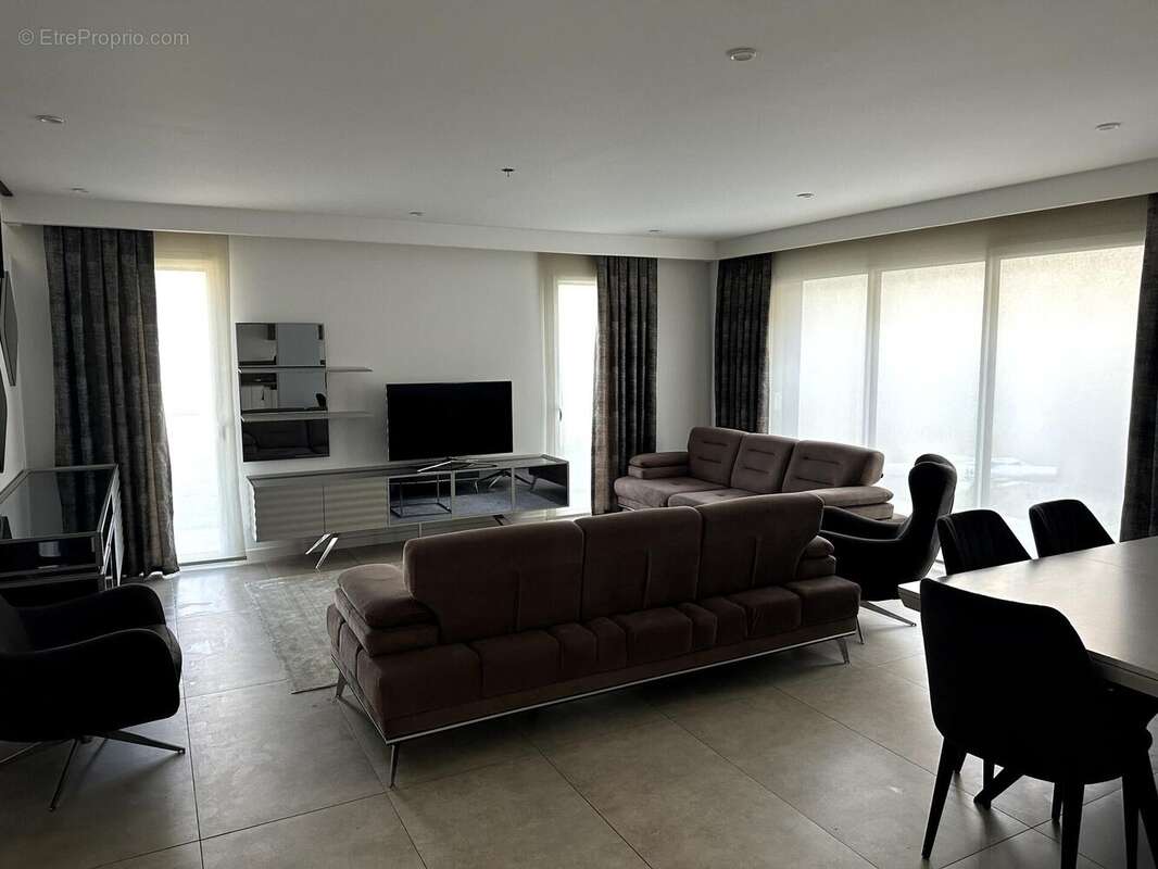 Photo 4 - Maison à TRELAZE