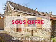 Maison à LA ROCHE-VINEUSE