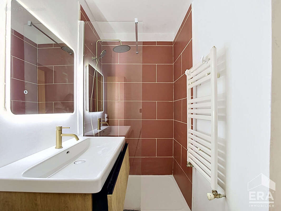 Appartement à MARSEILLE-9E
