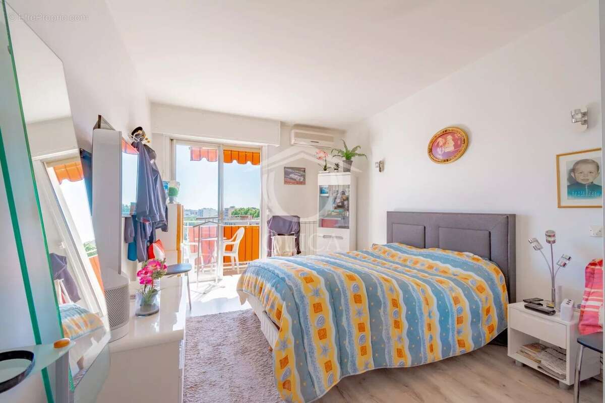 Appartement à CAGNES-SUR-MER