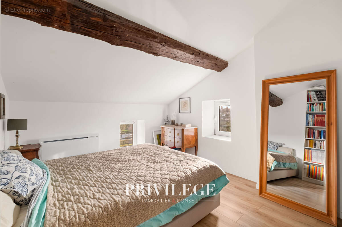 Maison à SAINT-DIDIER-AU-MONT-D'OR