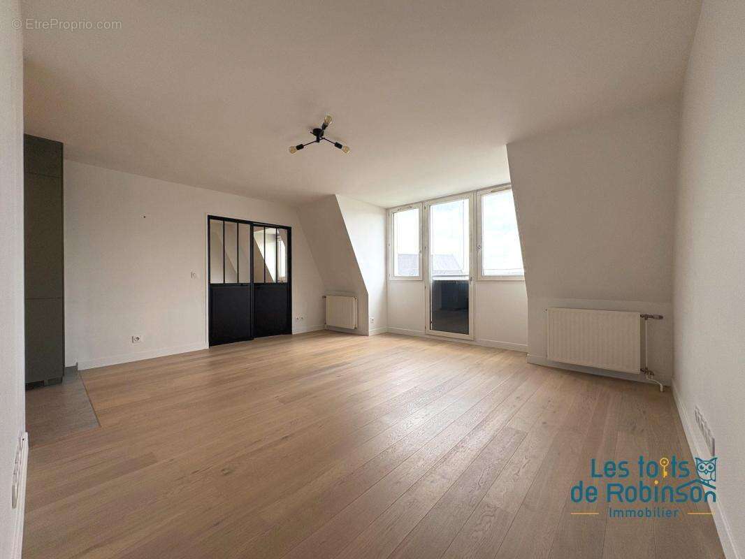 Appartement à LE PLESSIS-ROBINSON