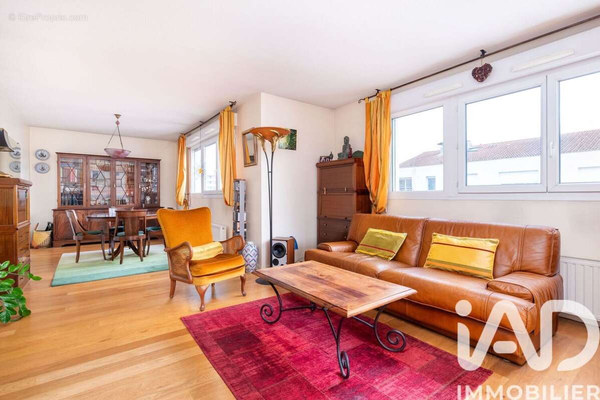 Photo 4 - Appartement à VILLEURBANNE