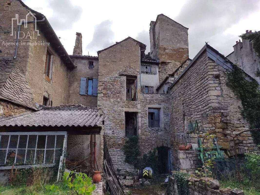 Maison à MARVEJOLS