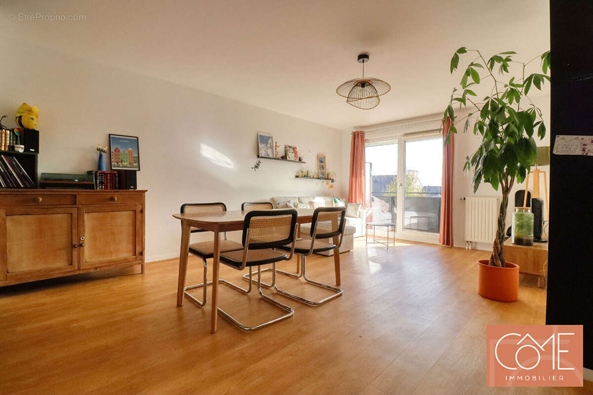 Appartement à THORIGNE-FOUILLARD