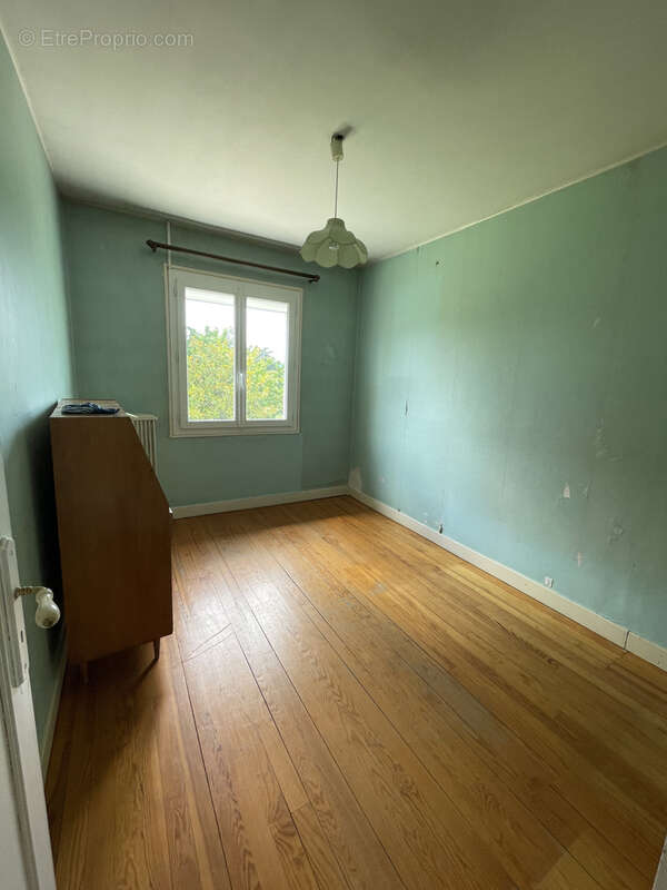 Maison à CAILLOUX-SUR-FONTAINES