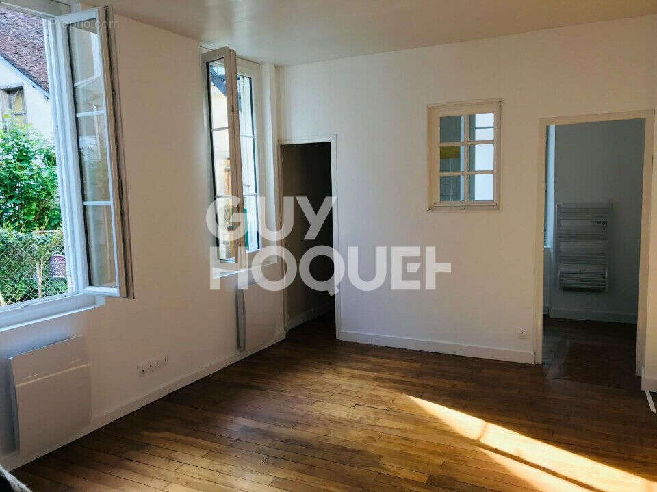 Appartement 36 m² à Auxerre  - photo 3
