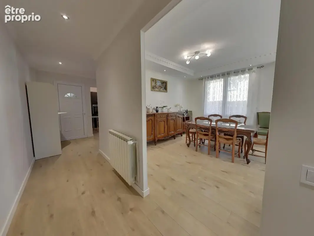 Maison mitoyenne 4 pièces de 106 m2 rénovée avec jardin et potentiel d’agrandissement echirolles ouest - photo 10