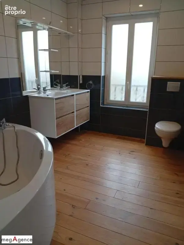 Maison 4 chambres sur 420 m² clos - photo 3