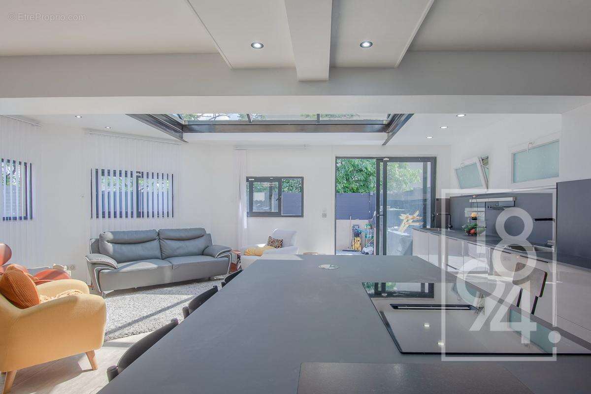 Maison à MARSEILLE-10E