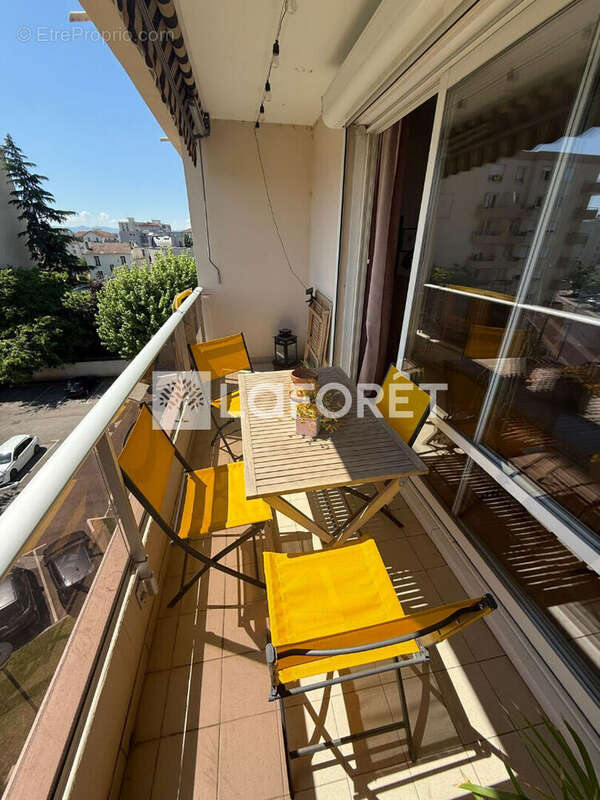 Appartement à LYON-8E