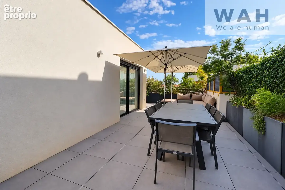 À vendre   mauguio   t5 dernier étage   127 m2   101 m2 de terrasses   double garage - photo 19