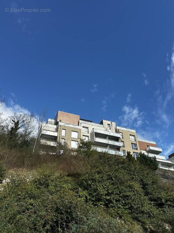 Appartement à DEVILLE-LES-ROUEN